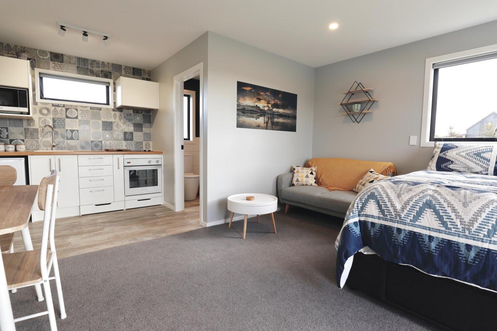 The Tui Studio - Te Anau Holiday Studio Luaran gambar