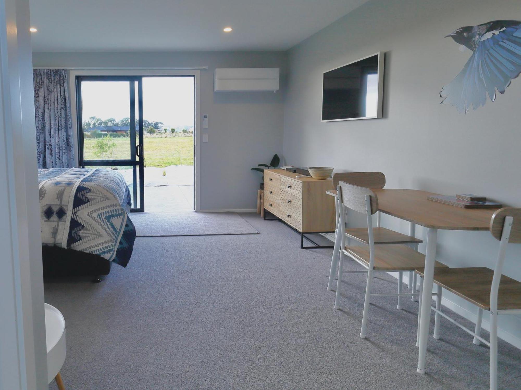 The Tui Studio - Te Anau Holiday Studio Luaran gambar